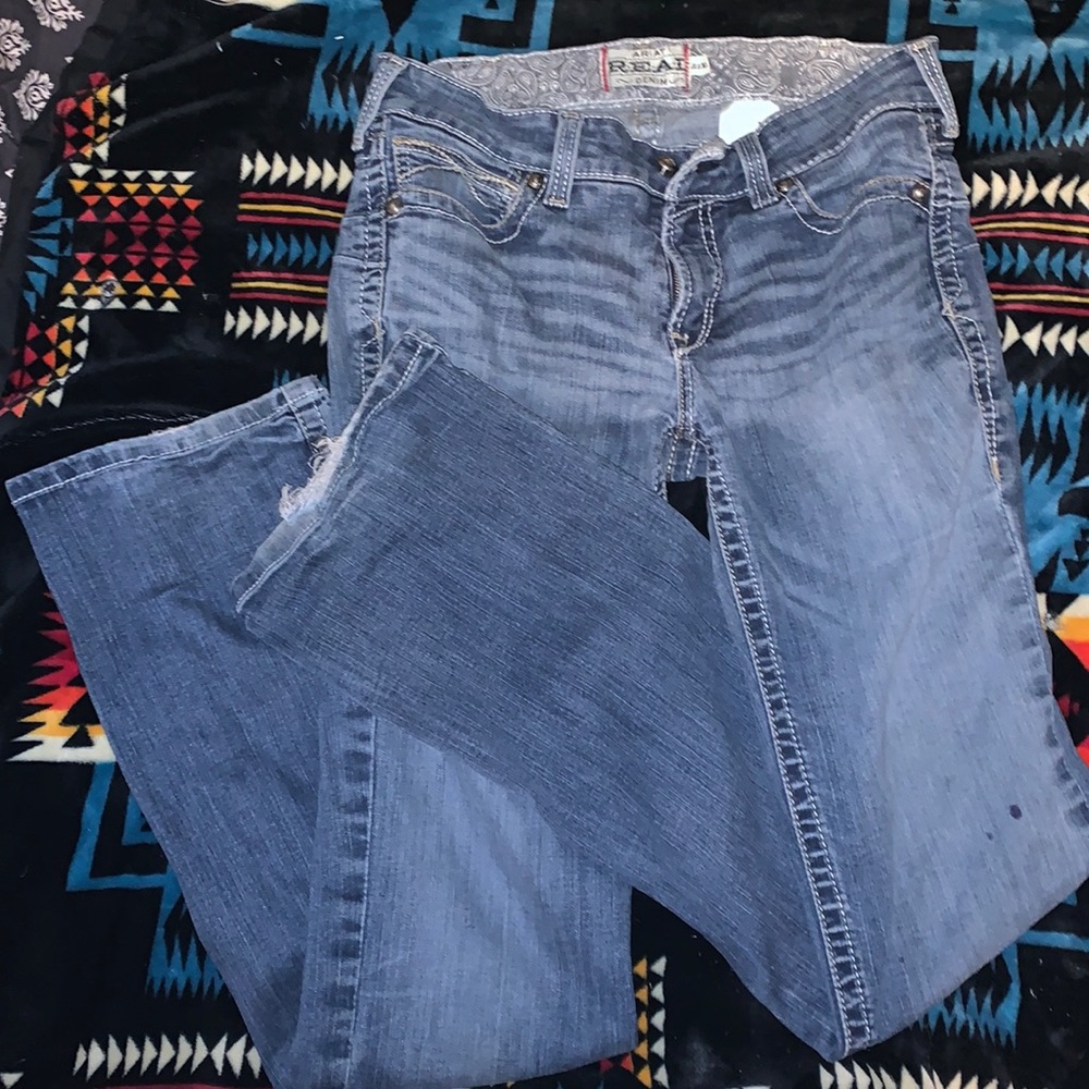 Ariat size 31 xl